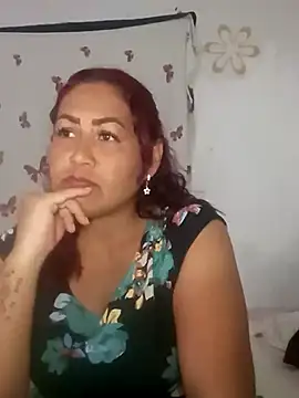 Snapshot of Abigail_BigTits chatting on 6, 1, 2025 Abigail BigTits online show from 6, 1, 2025