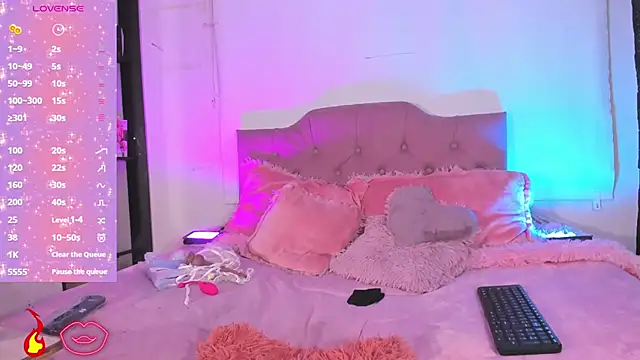 alanna love01 online show from 14, 2, 2025