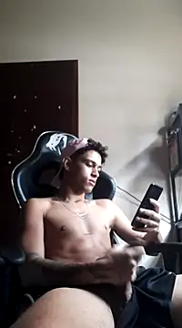 Snapshot of MALIK-PARVATI chatting on 4, 1, 2025 MALIK-PARVATI online show from 4, 1, 2025