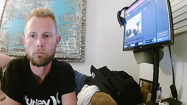 Snapshot of bjay1210 chatting on 17, 1, 2025 bjay1210 online show from 17, 1, 2025