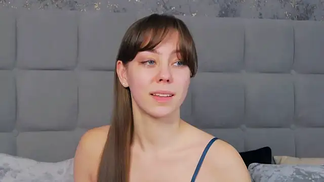 Snapshot of TheEmma chatting on 3, 2, 2025 TheEmma online show from 3, 2, 2025