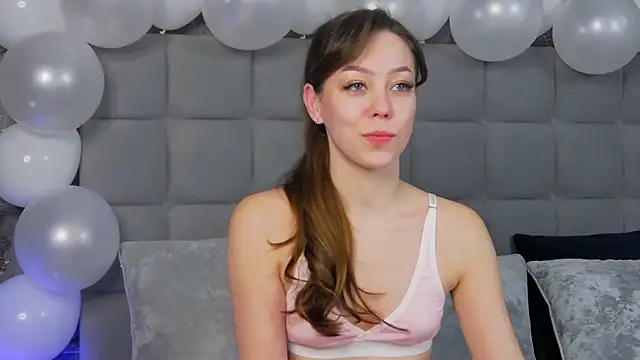 Snapshot of TheEmma chatting on 9, 2, 2025 TheEmma online show from 9, 2, 2025