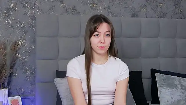 Snapshot of TheEmma chatting on 26, 2, 2025 TheEmma online show from 26, 2, 2025