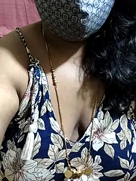 Snapshot of Rathi22 chatting on 10, 11, 2025 Rathi22 online show from 10, 11, 2025