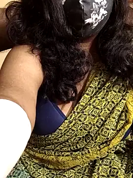 Snapshot of Rathi22 chatting on 16, 12, 2025 Rathi22 online show from 16, 12, 2025