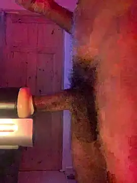 Snapshot of Taylor69xKiki chatting on 10, 10, 2025 Taylor69xKiki online show from 10, 10, 2025