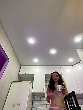 Snapshot of TheYourL chatting on 19, 2, 2025 TheYourL online show from 19, 2, 2025