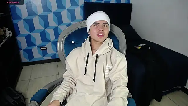 CollinStone online show from 4, 2, 2025