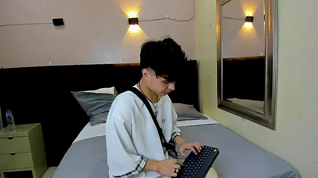 CollinStone online show from 4, 11, 2025