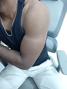 hot boy dic online show from 14, 12, 2025