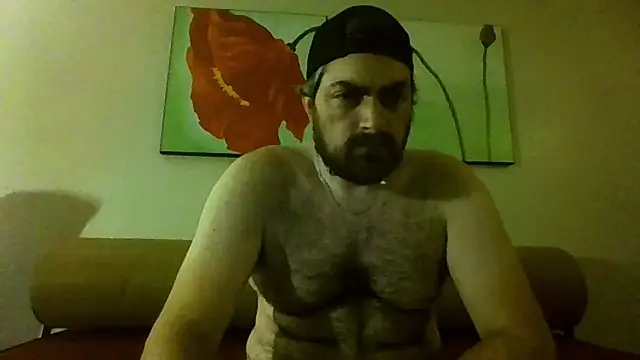 Snapshot of bearymikeyy chatting on 30, 10, 2025 bearymikeyy online show from 30, 10, 2025