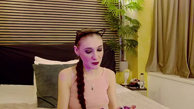 SamaraSinn online show from 23, 1, 2025