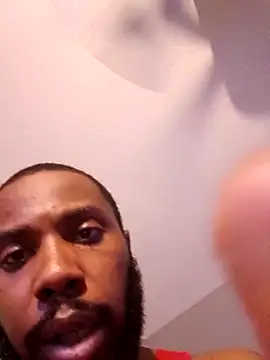 Snapshot of Caliclysm chatting on 23, 11, 2025 Caliclysm online show from 23, 11, 2025