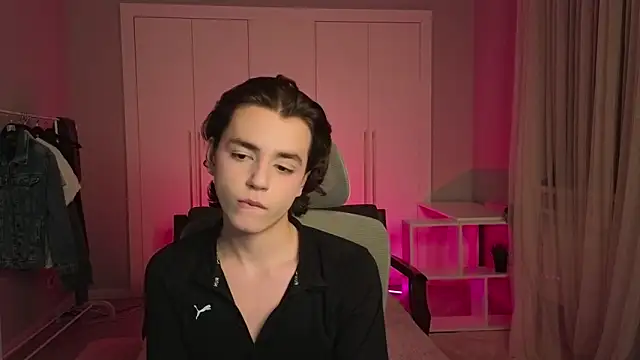 b0y fantasy online show from 17, 2, 2025