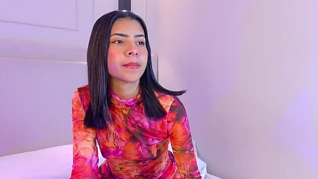 Snapshot of NaomiKlarc chatting on 8, 1, 2026 NaomiKlarc online show from 8, 1, 2026