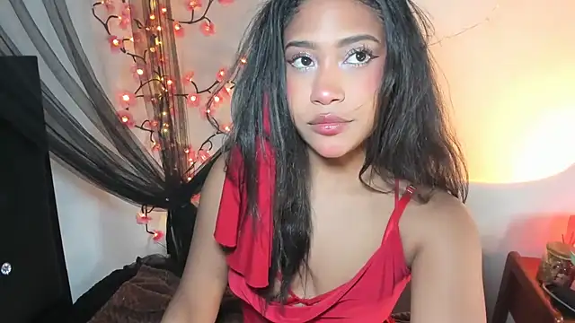 Snapshot of bronwgirl69 chatting on 28, 10, 2025 bronwgirl69 online show from 28, 10, 2025