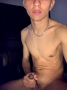 gabrielzinnnn085 online show from 18, 10, 2025