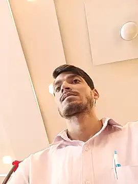 Snapshot of Tarun_0026 chatting on 18, 9, 2025 Tarun 0026 online show from 18, 9, 2025