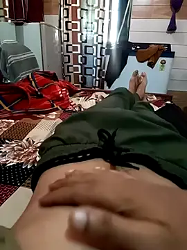 Snapshot of Tarun_0026 chatting on 20, 9, 2025 Tarun 0026 online show from 20, 9, 2025