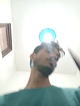 Snapshot of Tarun_0026 chatting on 23, 9, 2025 Tarun 0026 online show from 23, 9, 2025