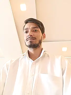 Snapshot of Tarun_0026 chatting on 2, 10, 2025 Tarun 0026 online show from 2, 10, 2025