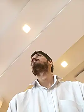 Snapshot of Tarun_0026 chatting on 8, 10, 2025 Tarun 0026 online show from 8, 10, 2025