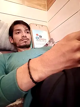 Snapshot of Tarun_0026 chatting on 27, 10, 2025 Tarun 0026 online show from 27, 10, 2025