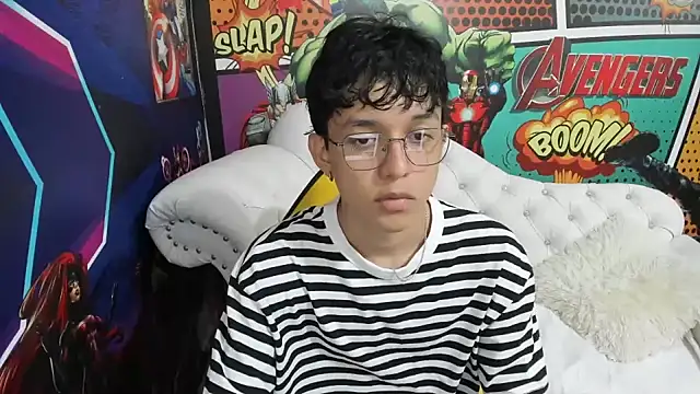 Snapshot of jisuscat chatting on 18, 1, 2025 jisuscat online show from 18, 1, 2025