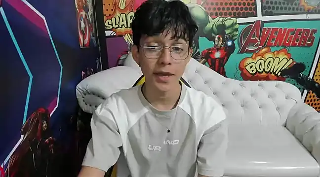 Snapshot of jisuscat chatting on 2, 2, 2025 jisuscat online show from 2, 2, 2025