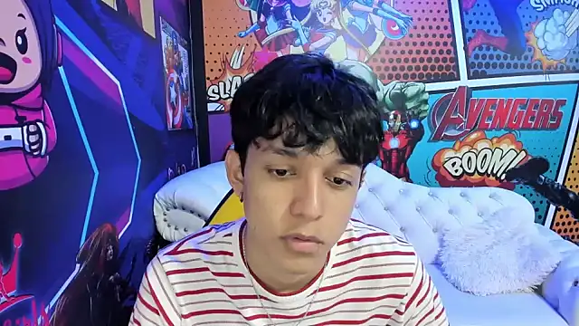 Snapshot of jisuscat chatting on 8, 2, 2025 jisuscat online show from 8, 2, 2025