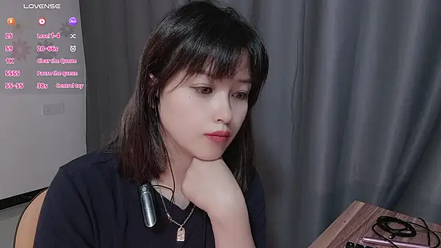 Lucky-xiuxiu online show from 16, 10, 2025