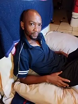 KMbesxxx online show from 1, 2, 2026