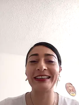 BELLA--26 online show from 19, 1, 2025
