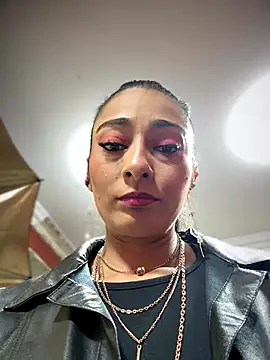 BELLA--26 online show from 20, 10, 2025