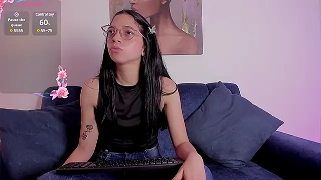 catalina rrosee online show from 5, 1, 2025