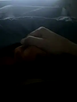 Snapshot of leisurelycriminal chatting on 28, 11, 2025 leisurelycriminal online show from 28, 11, 2025