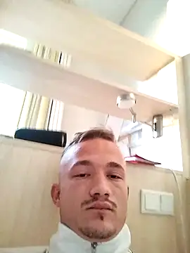 frankthefuck69 online show from 26, 10, 2025