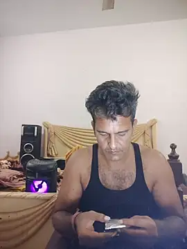 MAGNETICDADDY8 online show from 15, 10, 2025