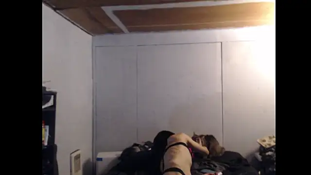 Snapshot of SadCatDaddy chatting on 25, 2, 2025 SadCatDaddy online show from 25, 2, 2025