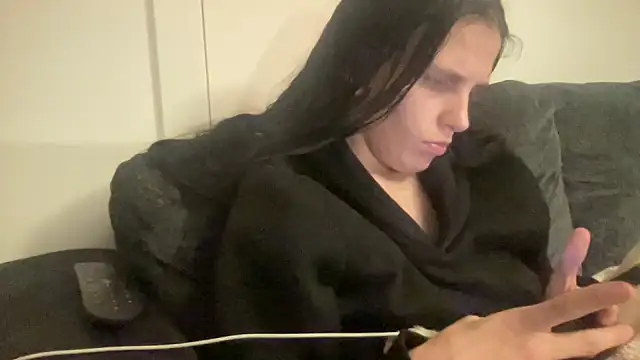 dixie leigh online show from 10, 2, 2025