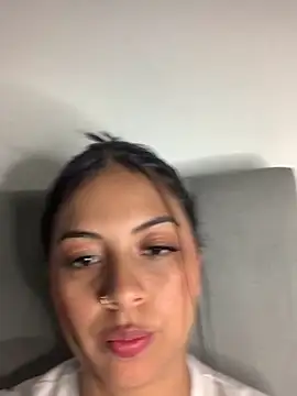 Snapshot of Julii- chatting on 14, 9, 2025 Julii- online show from 14, 9, 2025