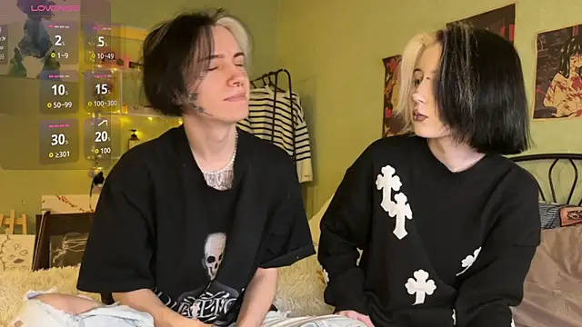 VeryRare TwinS online show from 9, 10, 2025