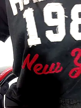 Snapshot of Anniee_x chatting on 6, 3, 2026 Anniee x online show from 6, 3, 2026