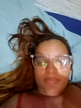 Snapshot of AliceRuivinha2 chatting on 9, 3, 2025 AliceRuivinha2 online show from 9, 3, 2025