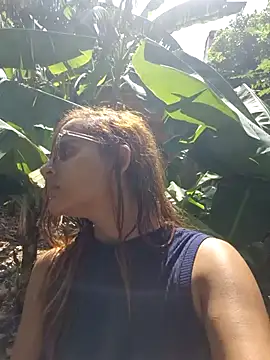 AliceRuivinha2 online show from 22, 11, 2025