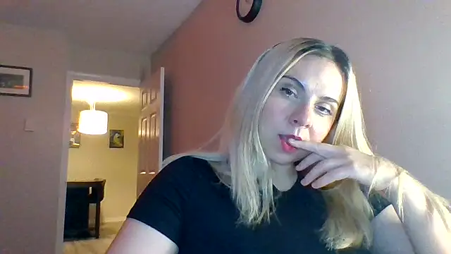 HappyIva online show from 7, 10, 2025