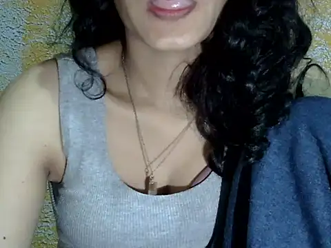Horny honey69 online show from 14, 9, 2025
