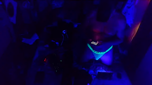 bluedragon0525 online show from 15, 10, 2025