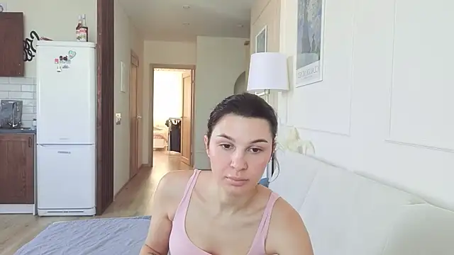 KristineEsme online show from 20, 2, 2026