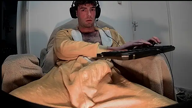 onesieboyx online show from 11, 1, 2025